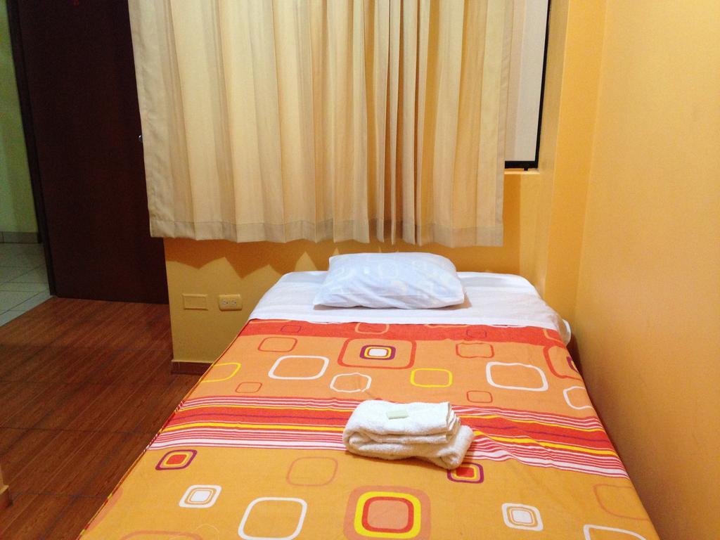 Hotel Sol De Huanchaco Ruang foto